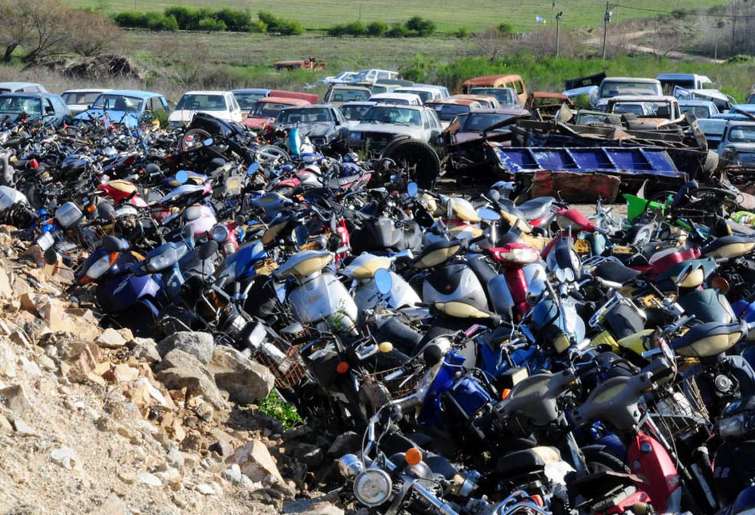 Aprehendieron a un joven que intentó sustraer motocicletas del Depósito Judicial Cerro Leones