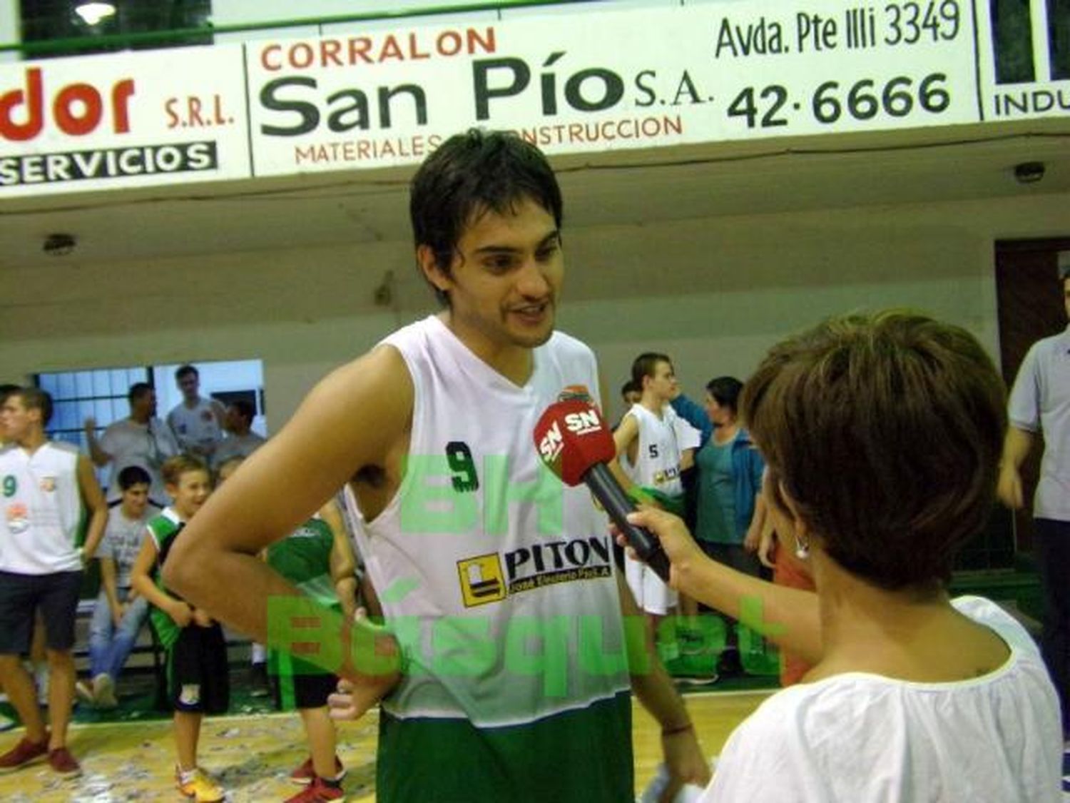 BH comenzó con victoria de visitante en Salvador