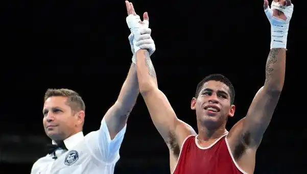 Boxeo: Melián pasó a los octavos tras una contundente victoria