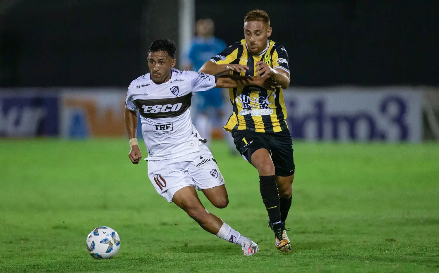 Platense lo definió en los penales.