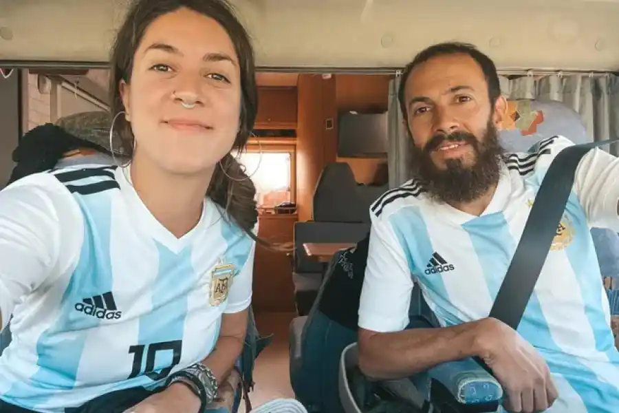 Una rafaelina no puede entrar a Qatar tras viajar siete mil kilómetros en motorhome