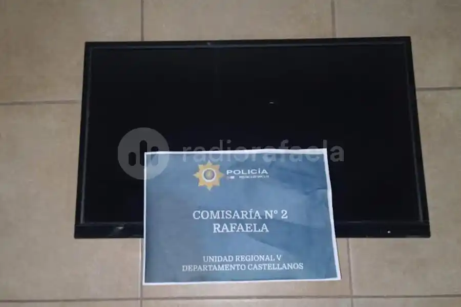 Se metieron a un Club y robaron efectivo, milanesas crudas y una barra de jamón