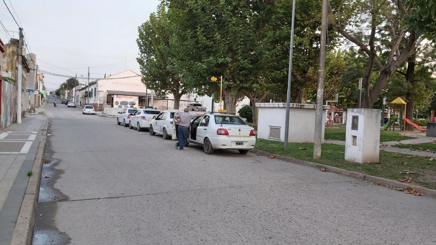 Los Taxi y Remis definen su situación como catastrófica