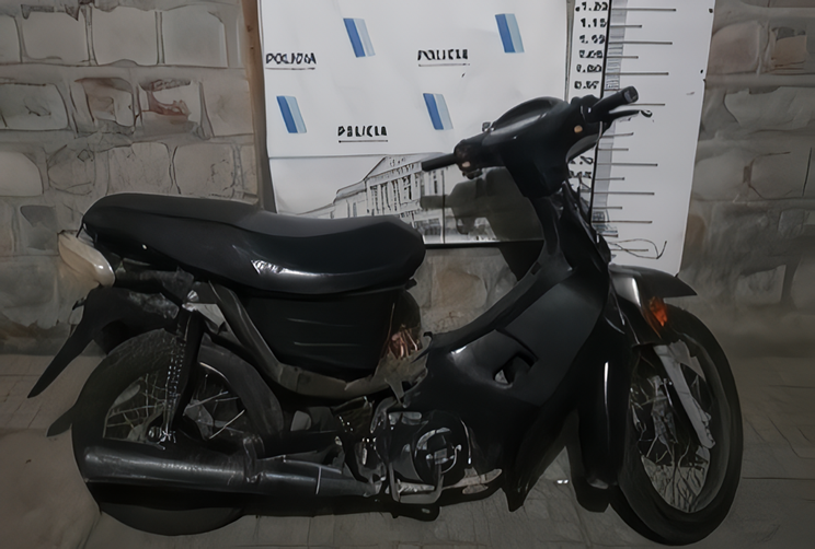 Detuvieron a dos menores que robaron una moto