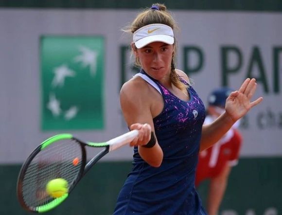 Solana Sierra debuta en el W25 de Tucumán