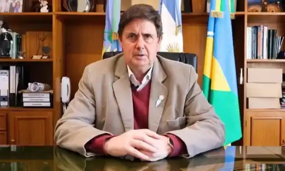 Se complicó el cuadro de salud de intendente de la Quinta sección, deberán operarlo y extendió su licencia