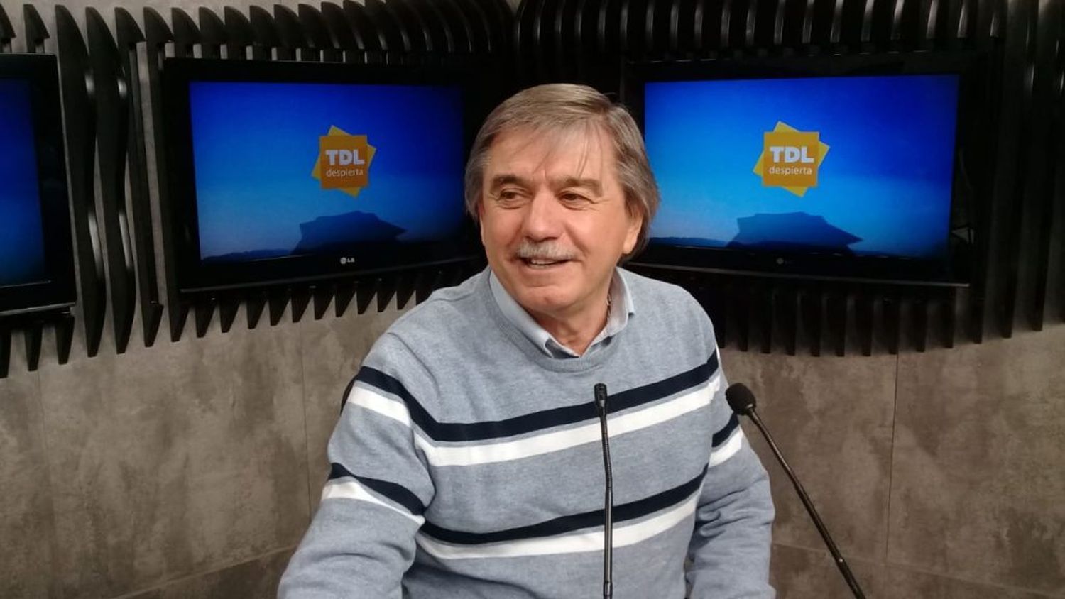 Nestor Auza en el desayuno de Tandil Despierta
