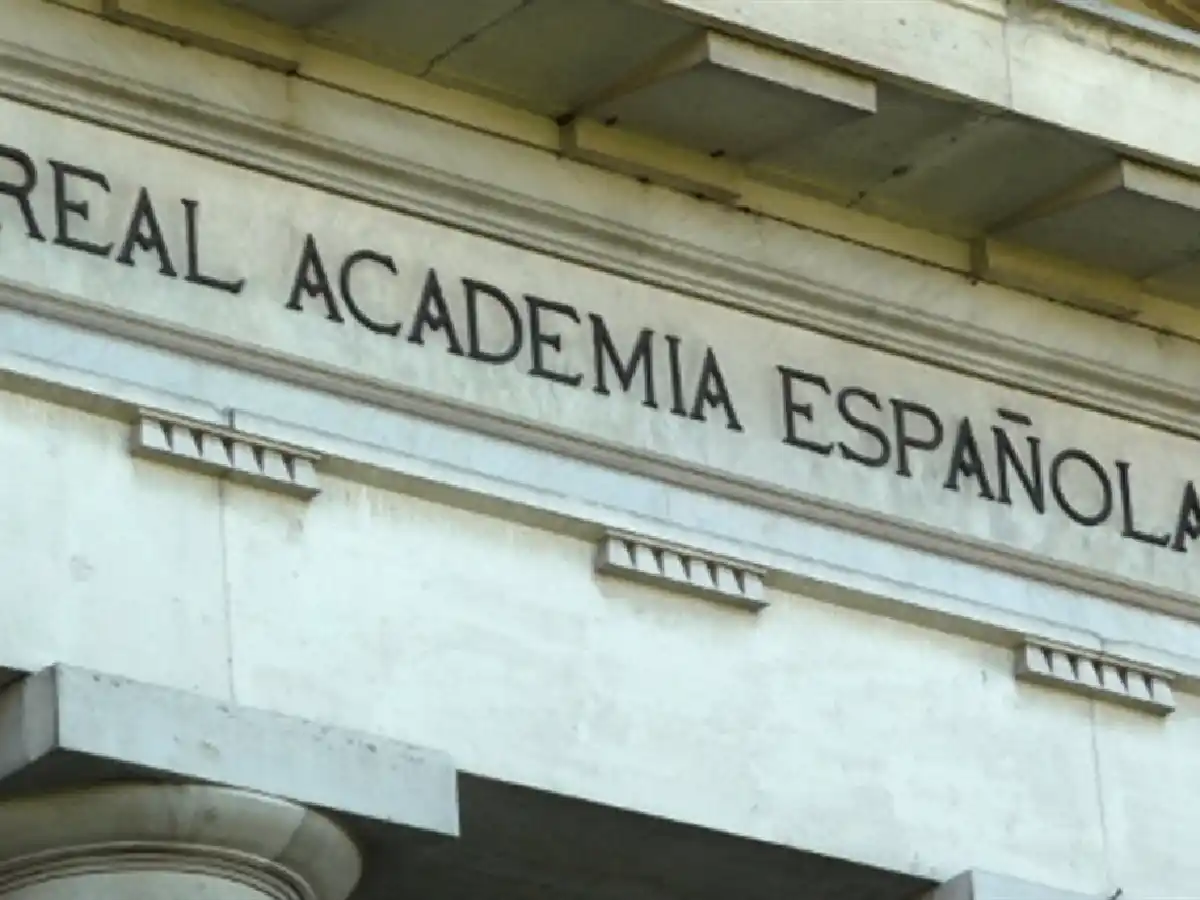 La palabra "fácil" ya no se referirá a las mujeres