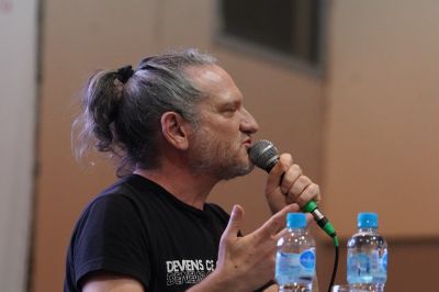 Sztajnszrajber: “La filosofía es un punto de fuga en una realidad abrumante ”