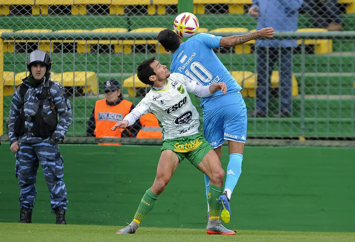 Defensa y Justicia y Belgrano, igualados