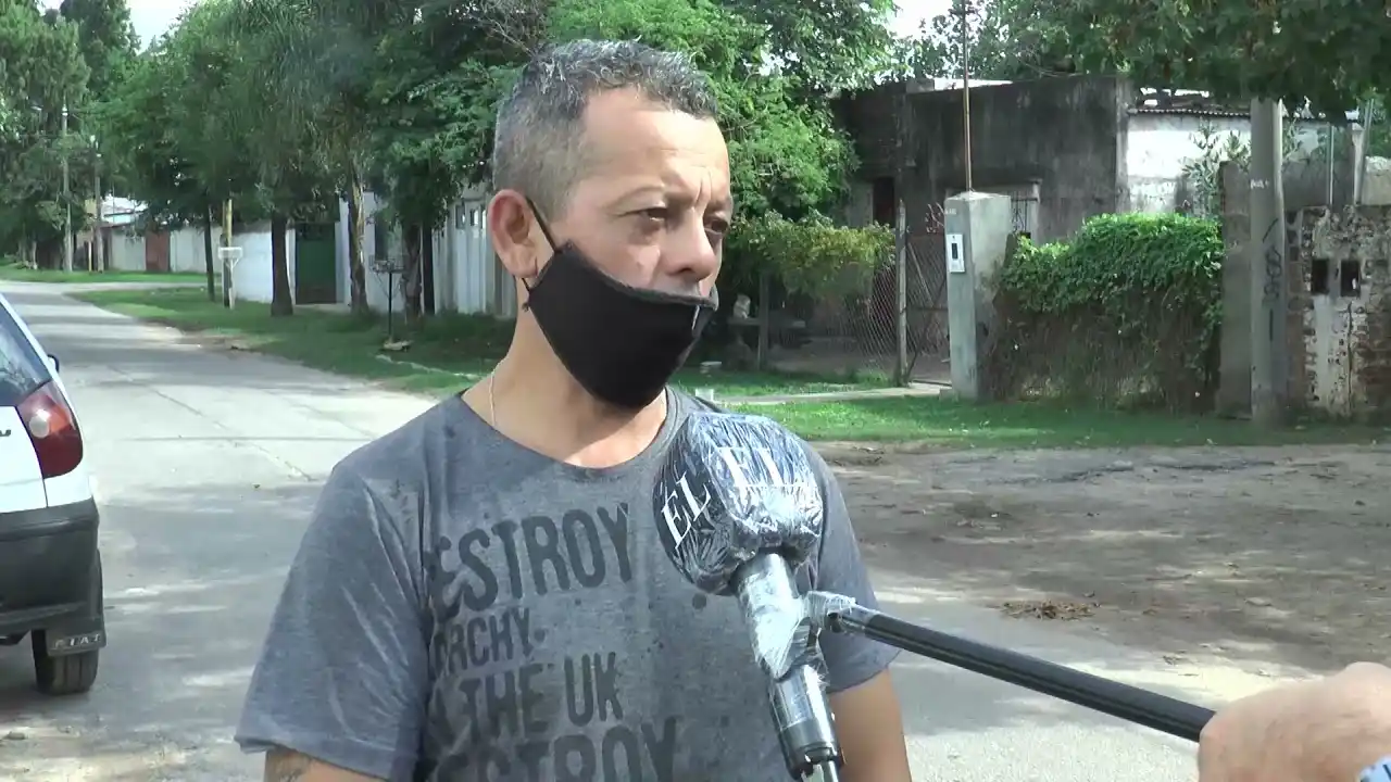 Reclamo en barrio Roque Saenz Peña por el estado de las calles y la falta de iluminación