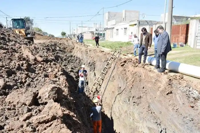 Ampliación y refacción de  la red de saneamiento en  el barrio San Pantaleón