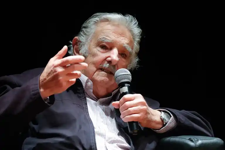Pepe Mujica expresó que  Argentina “está desquiciada”