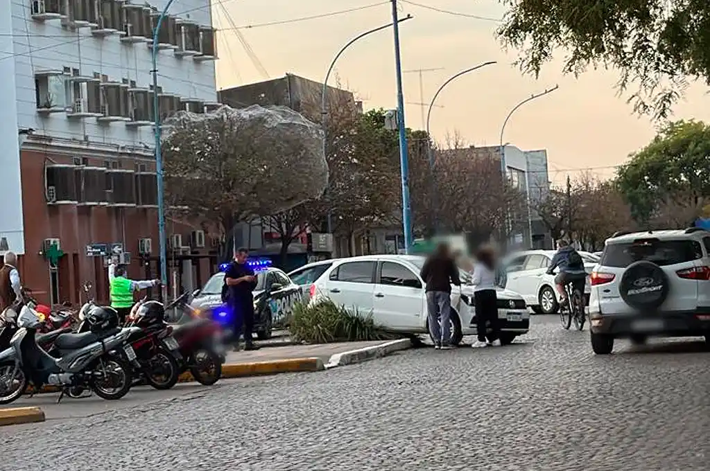 accidente bv roca y colon rafaela - 2