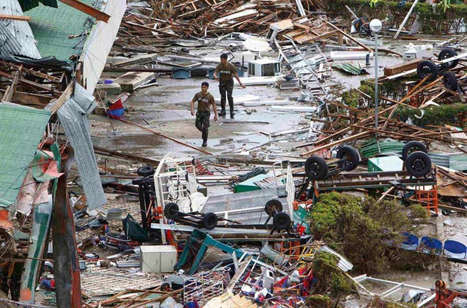 Tormenta tropical dejó más de 200 muertos en Filipinas