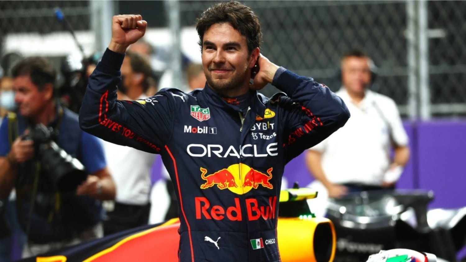 Sergio Pérez renueva con Red Bull Racing hasta 2026