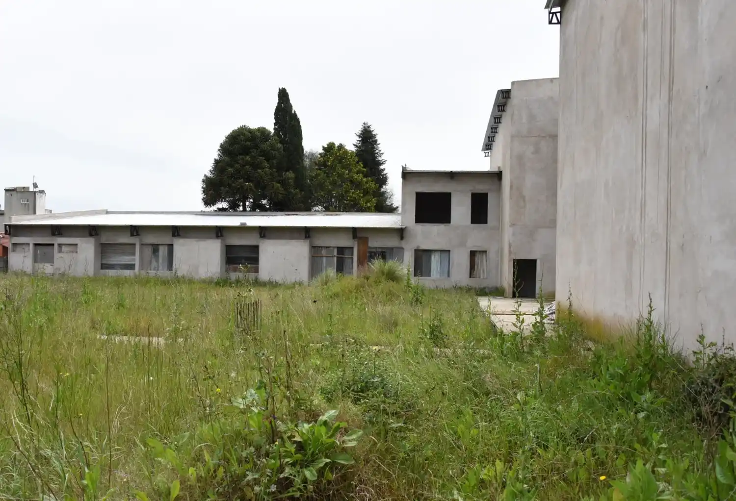 Se adjudicó la obra para completar la construcción del nuevo edificio de la Escuela Técnica Nº 3.