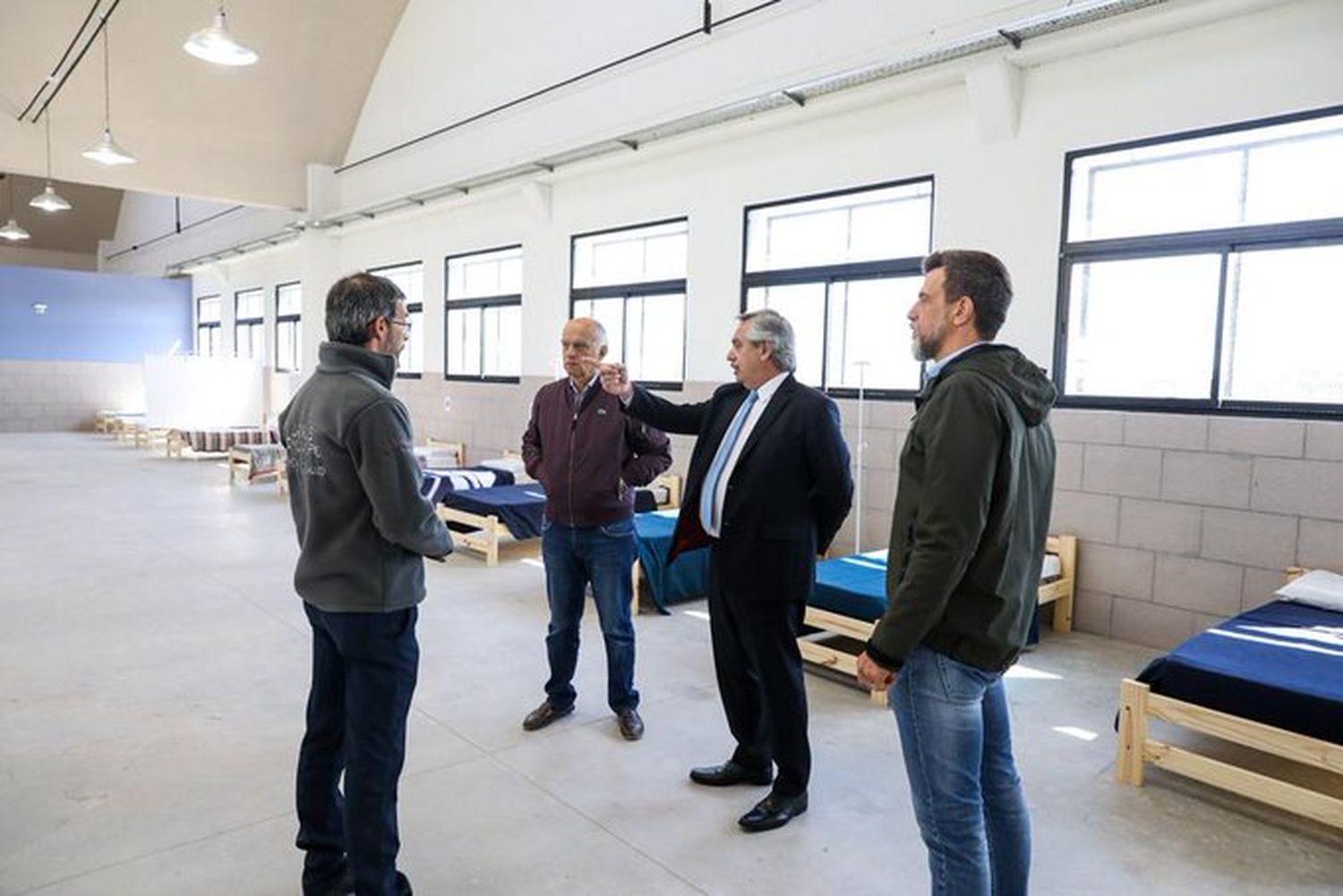 Coronavirus: Alberto Fernández recorrió un hospital de campaña en Lanús