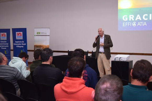 Productores y trabajadores se capacitaron en manejo de drones con fines agropecuarios