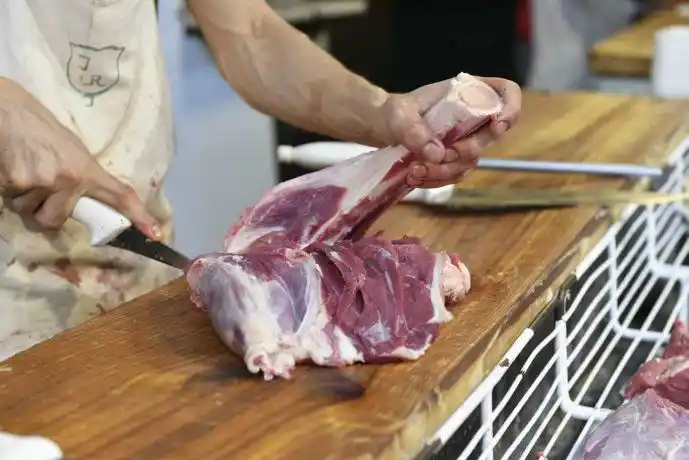 Se esperan precios entre 30% y 40% inferiores para la carne en el 2023