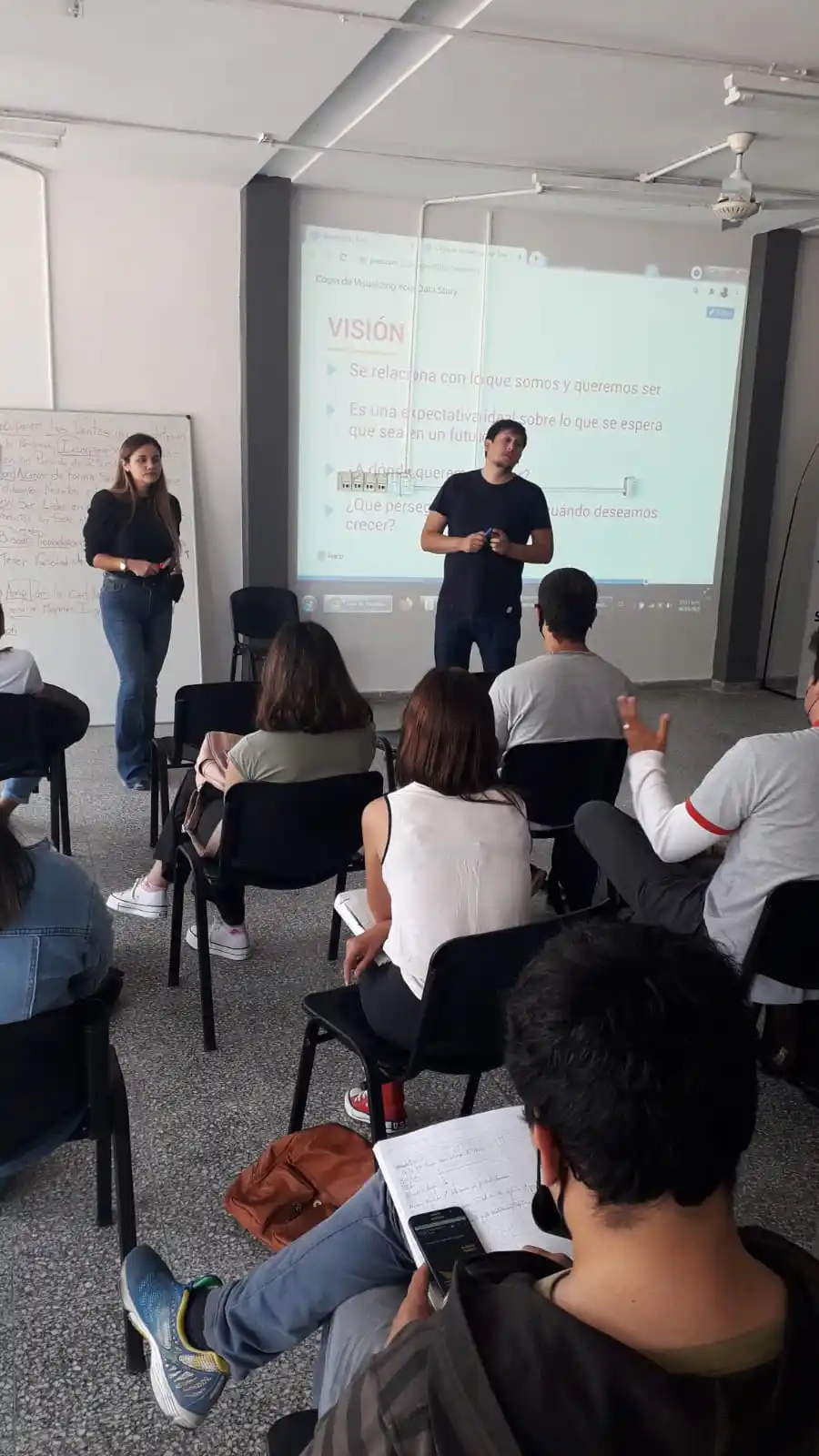 Emplearte Joven: Retomaron la presencialidad