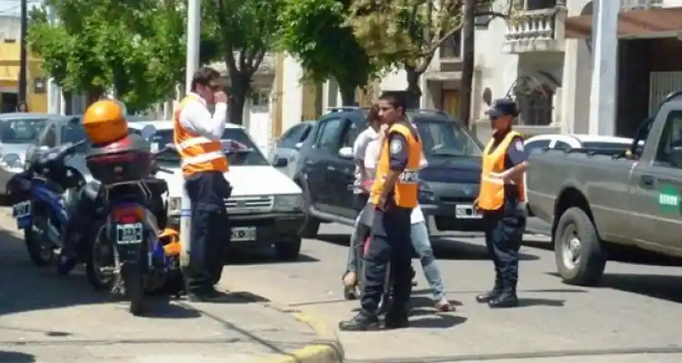 Operativo de tránsito: 22 actas de infracción