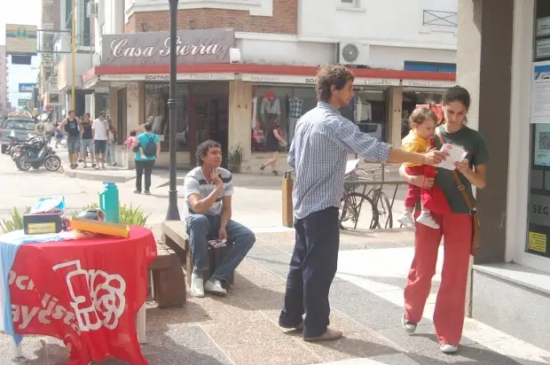La juventud del Socialismo movilizada por las mujeres