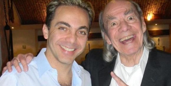 Cristian Castro es el candidato para «ser» su padre en bioserie