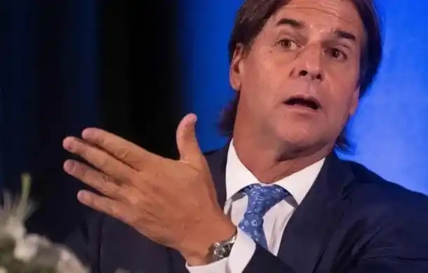 Lacalle Pou anunció medidas para desalentar cruce de uruguayos a la Argentina