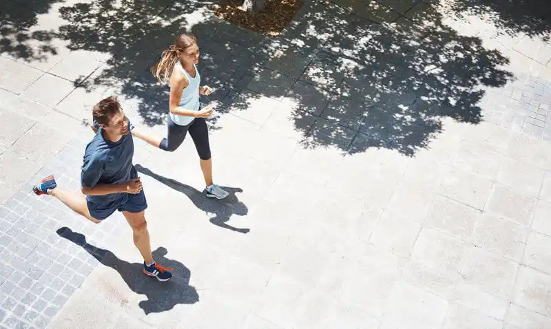 Los 3 mayores mitos sobre correr por la mañana en ayunas