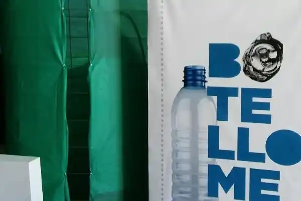 Ambiente Municipal  incorporó el Botellómetro para reciclar