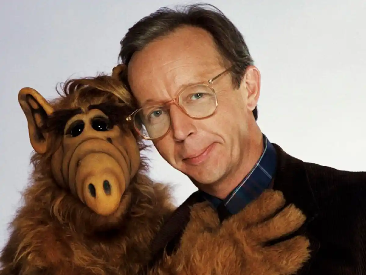 Murió el actor que dio vida al extraterrestre Alf