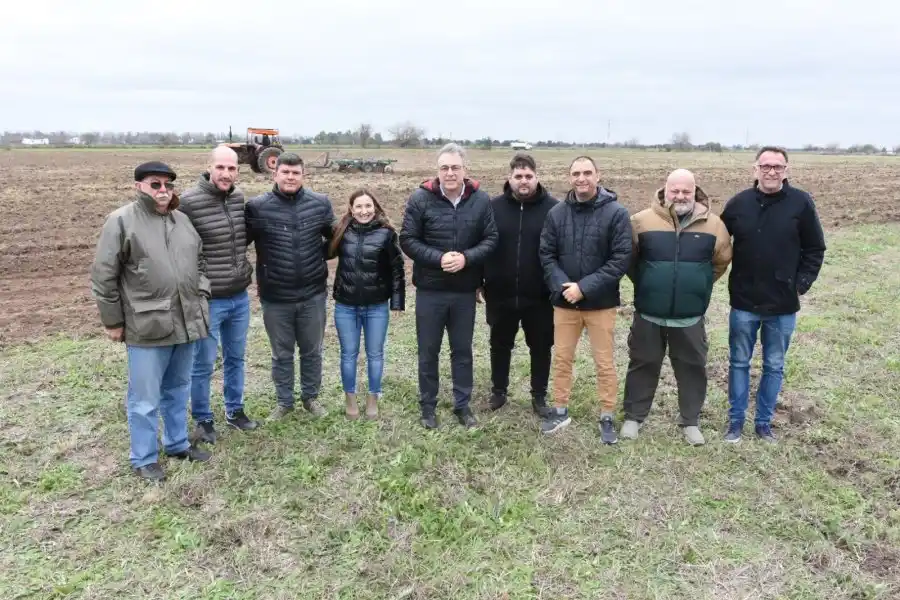 Luis Castellano recorrió el nuevo predio del Club 9 de Julio