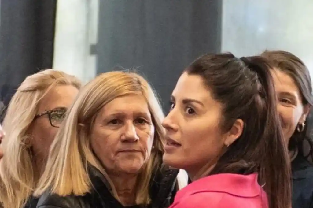 Celia Cuccittini acudió a la reunión de  este martes con Leda Bergonzi.