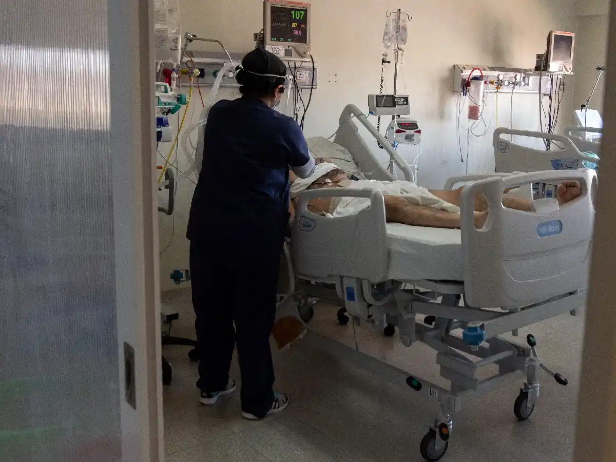 En la última semana hubo un promedio superior a 12.000 casos diarios de coronavirus