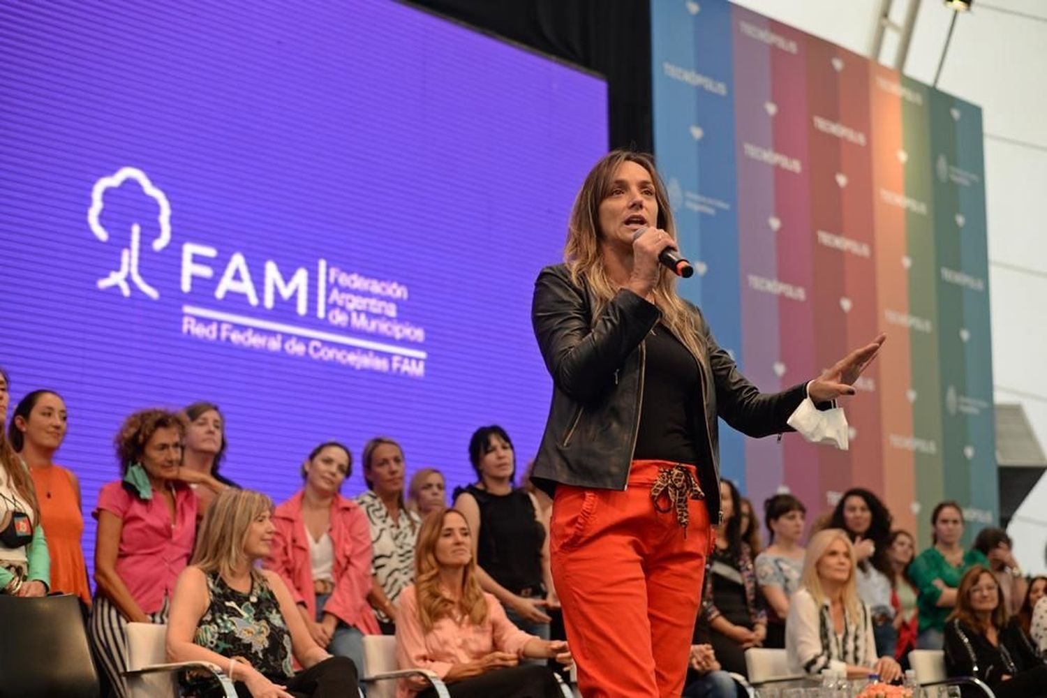 Malena Galmarini en Tecnópolis: “Las mujeres somos la mitad más uno de las fuerzas productivas”