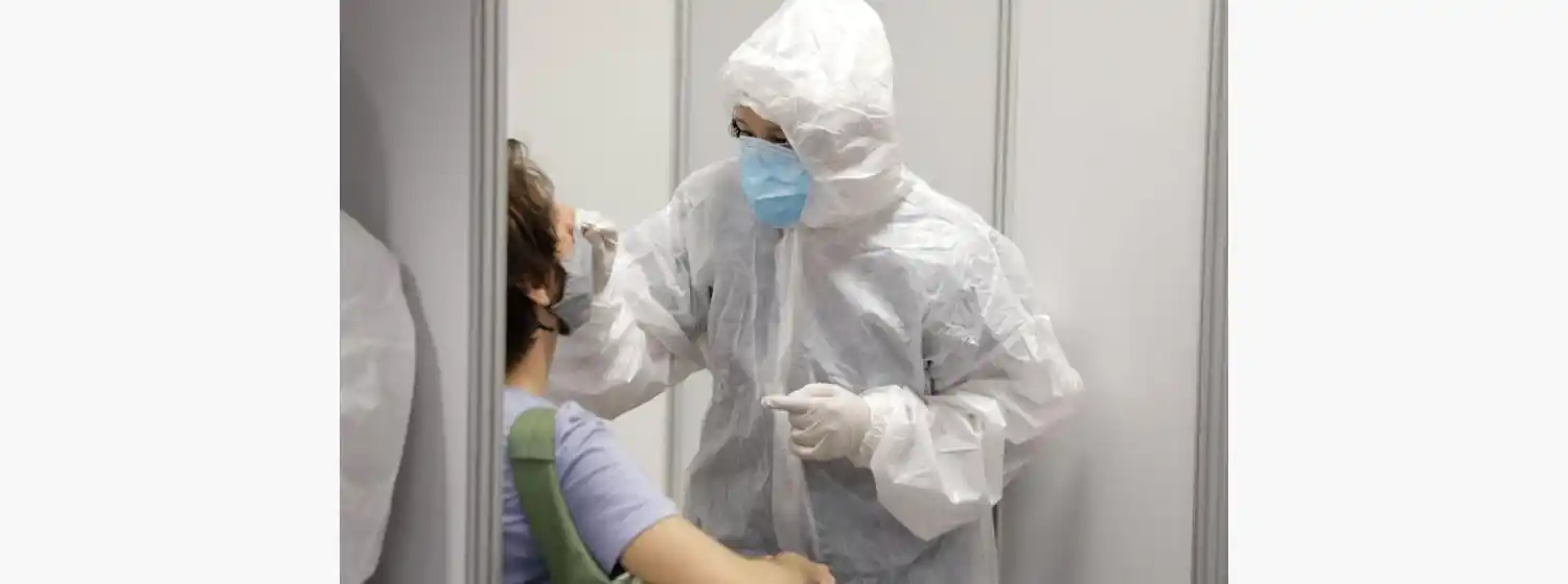 Cinco nuevas personas en tratamiento por Covid y tres recuperadas