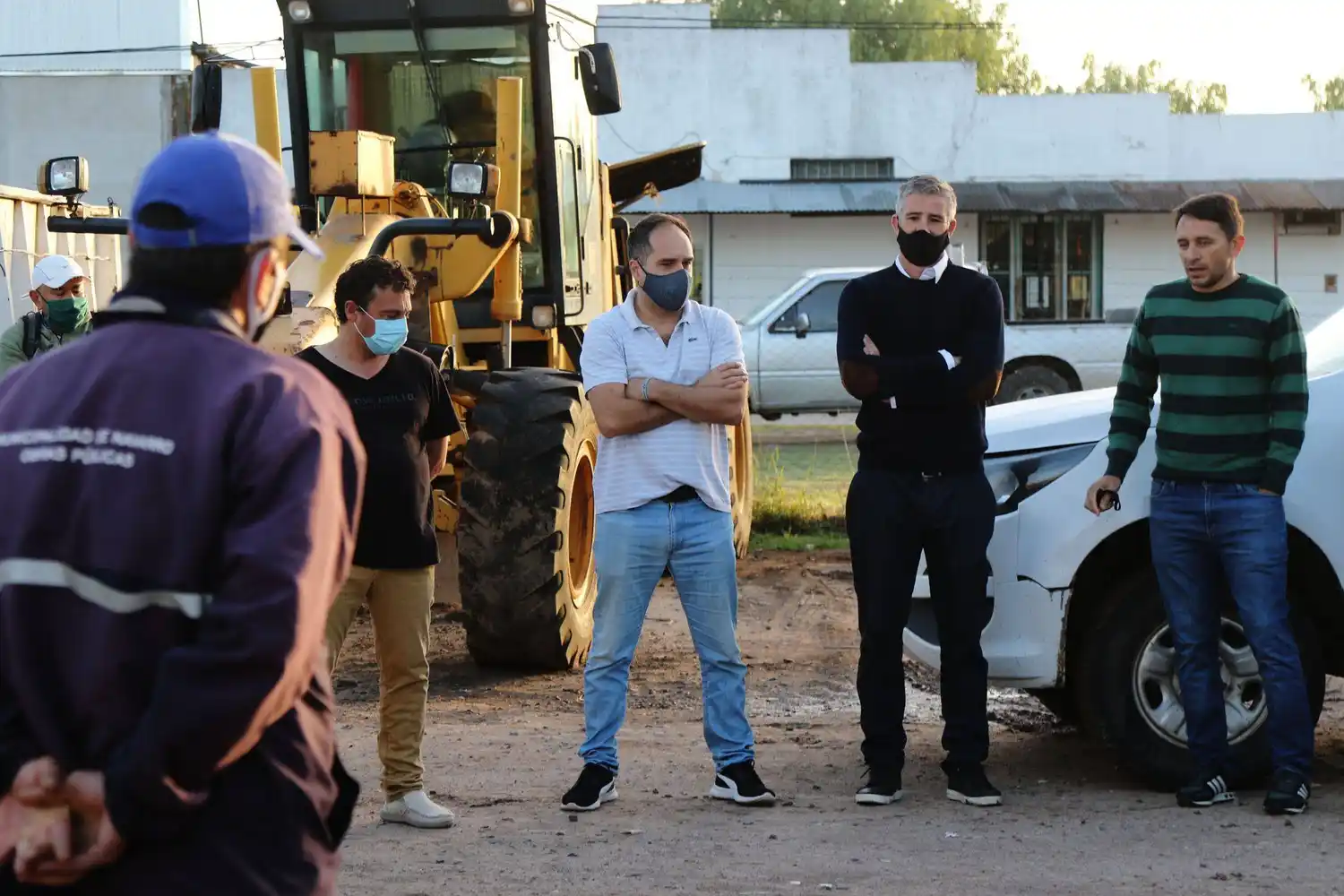 Diz arma el equipo en Navarro: El exfutbolista Diego Armando Barrado se sumó como Jefe de Gabinete