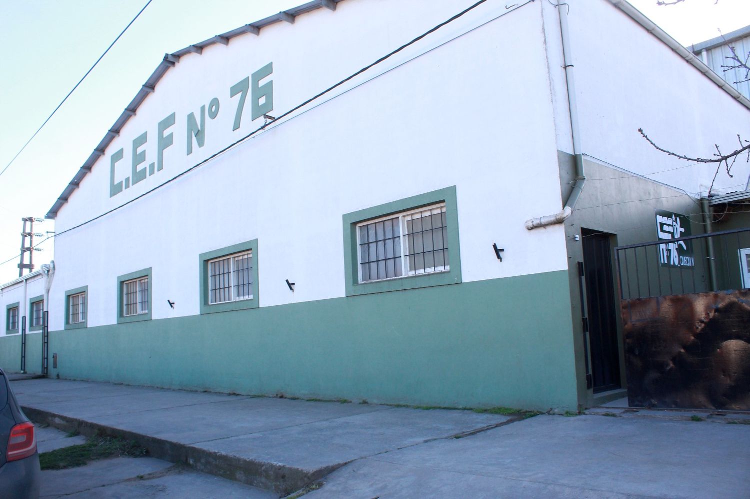 CEF 76