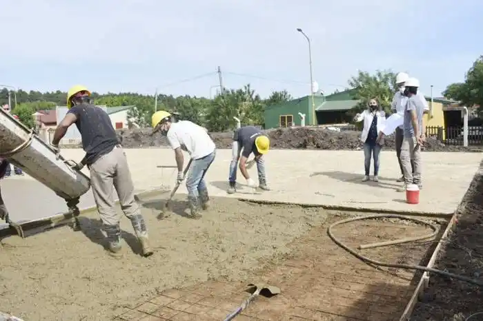 CAFESG avanza en la  construcción el playón  deportivo en Federación