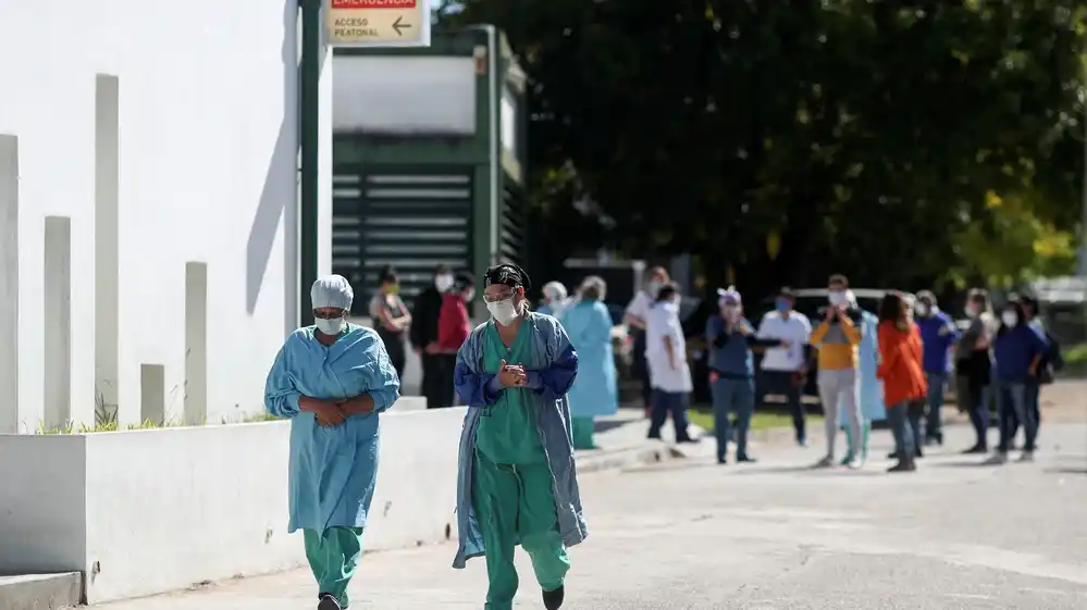 Confirmaron cinco nuevas muertes y 111 casos en las últimas 24 horas