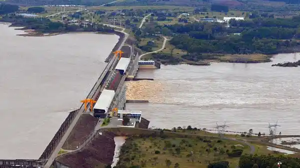 Finaliza la emergencia hídrica pero preocupa la crecida de los ríos 