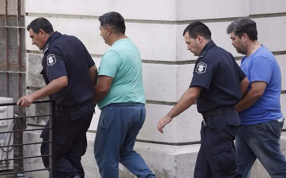 Causa de los sobres: Comienza el juicio a ocho exjefes policiales