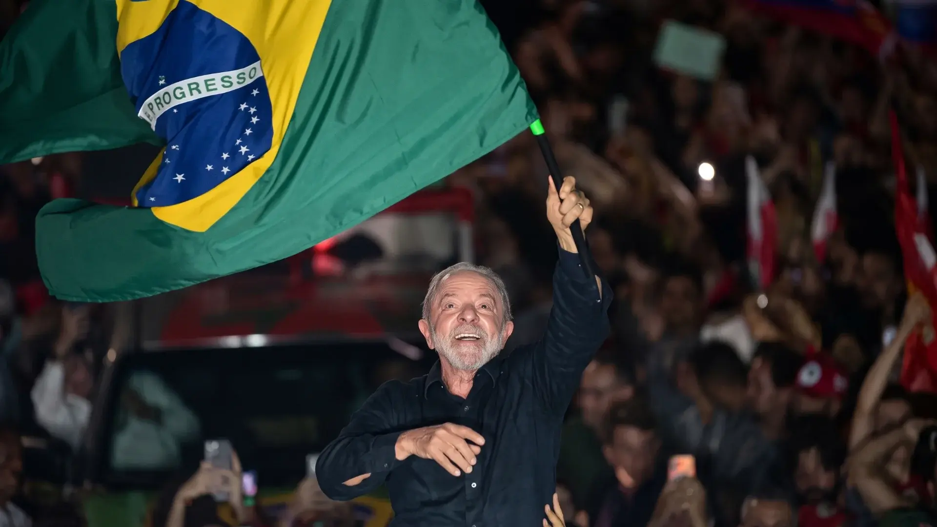 Lula da Silva venció a Flávio Bolsonaro en el balotaje y logró la reelección en Brasil (REUTERS/Gledston Tavares)