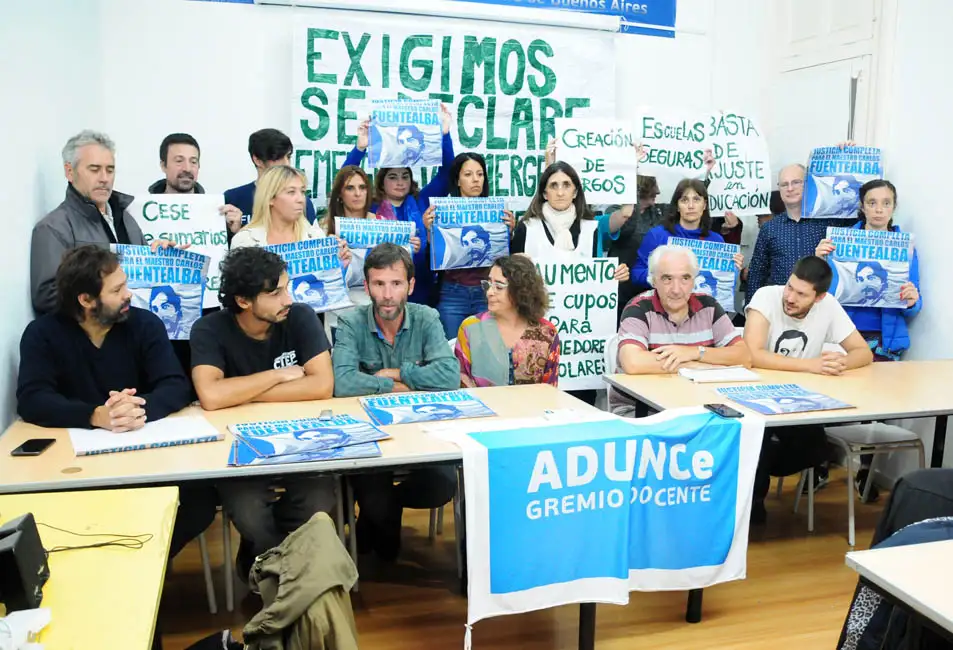 Sectores docentes y sociales pidieron terminar con este modelo económico