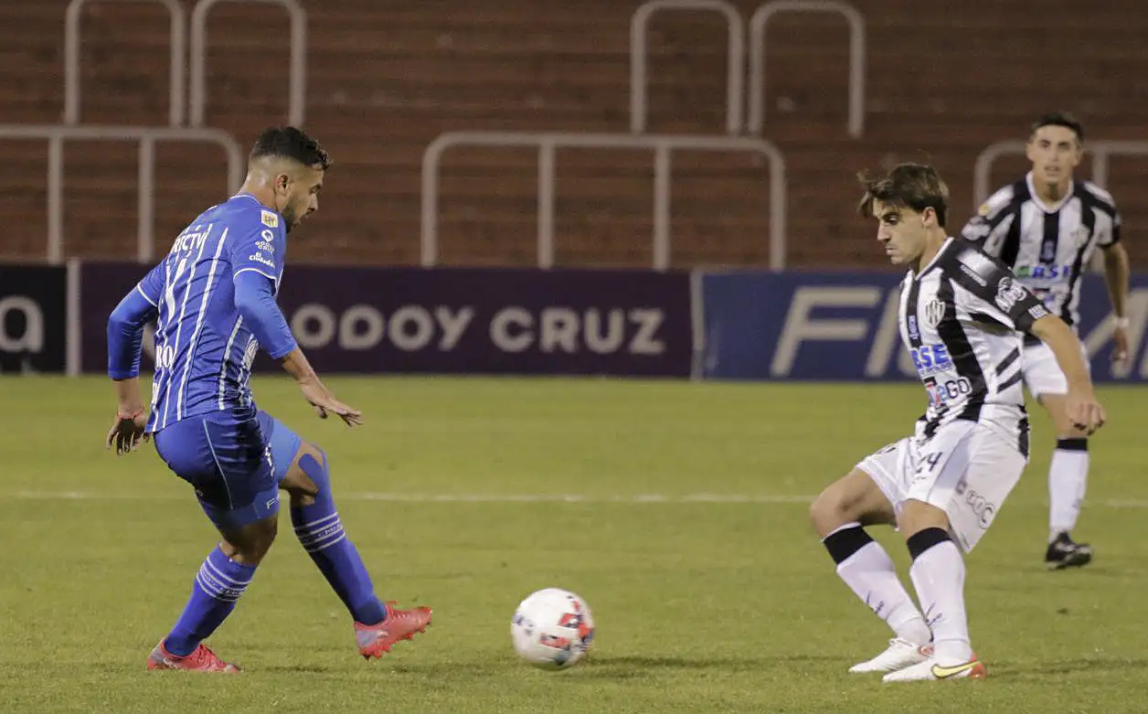 Ojeda, marcado por el tandilense González Metilli.