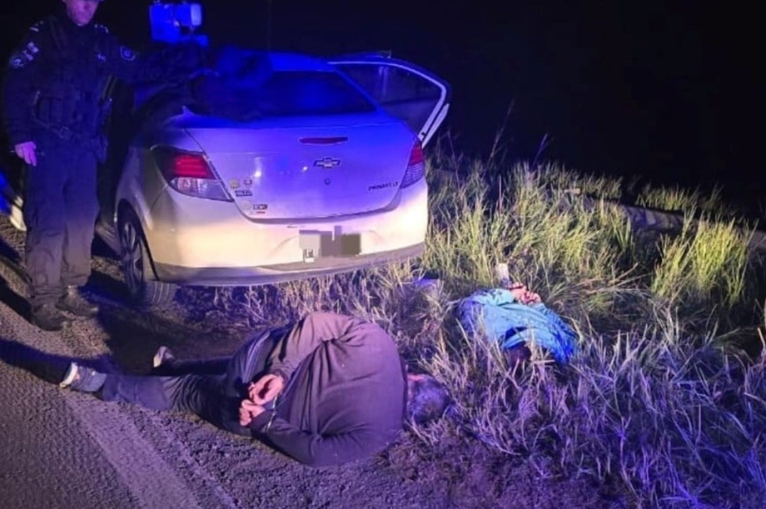 El sexto integrante logró escapar por la zona rural.
