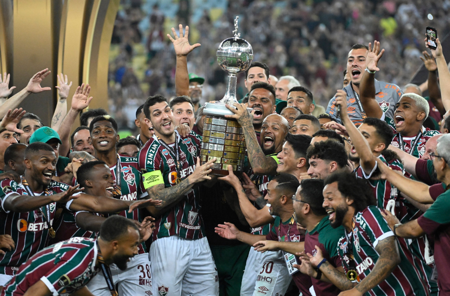 Fluminense campeón de la Copa Libertadores: en un partido emotivo, venció 2-1 a Boca en el Maracaná