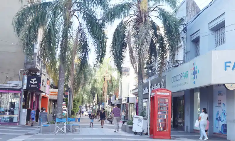 En tres tramos: Se firmó la paritaria mercantil