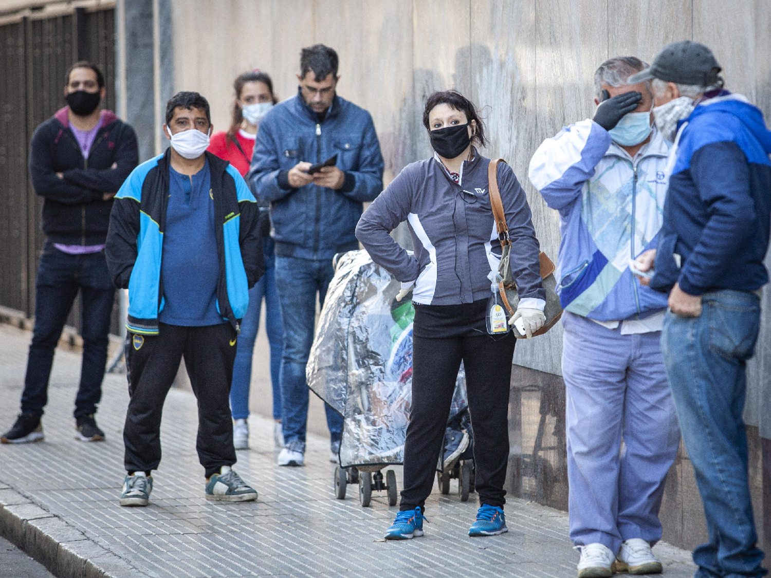 La pandemia afectó a más de 300.000 empleos en todo el país